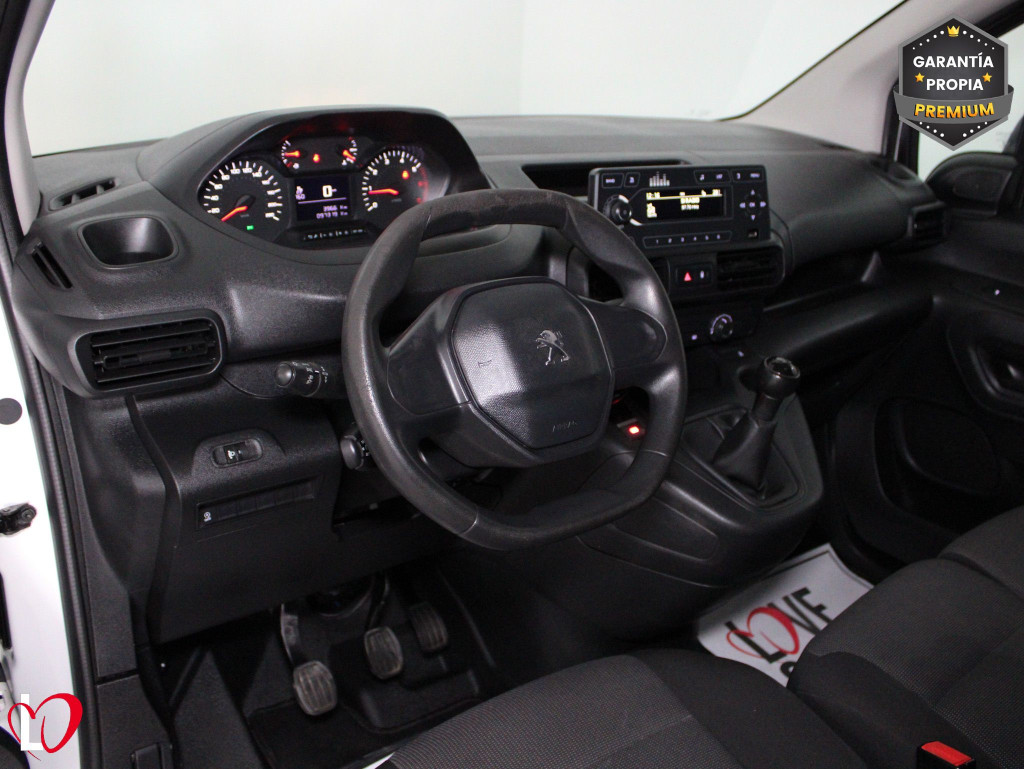 PEUGEOT PARTNER PRO LONG 1000kg BlueHDi 100 S&S 5 Vel 3 PLAZAS de segunda mano