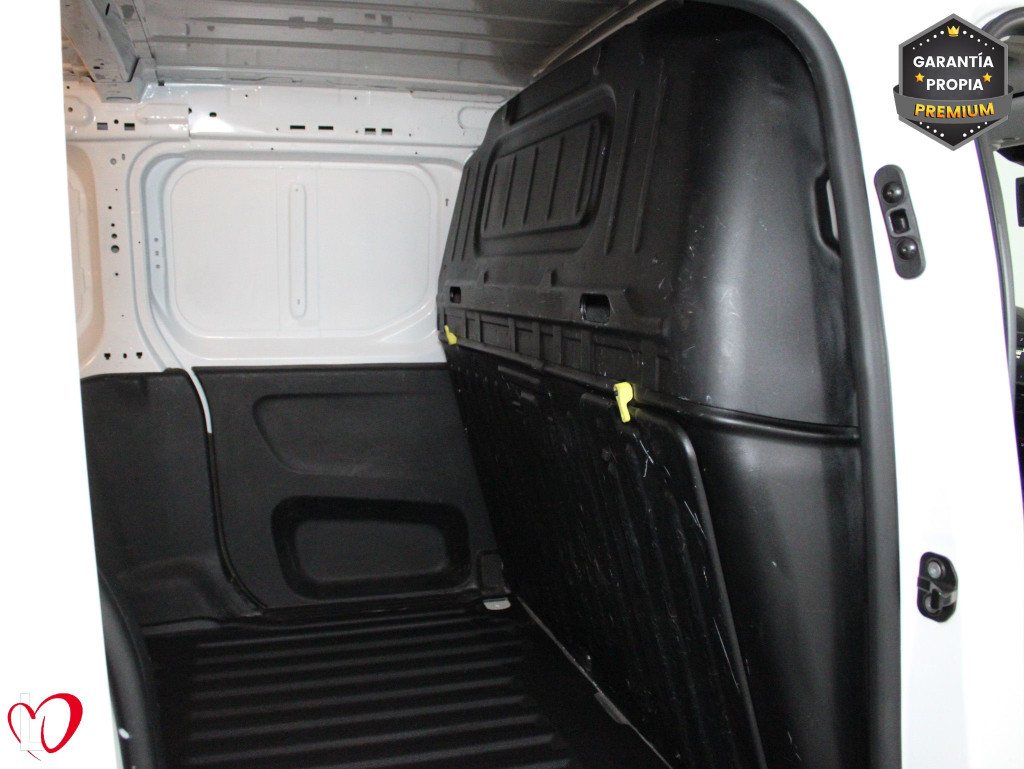 PEUGEOT PARTNER PRO LONG 1000kg BlueHDi 100 S&S 5 Vel 3 PLAZAS de segunda mano