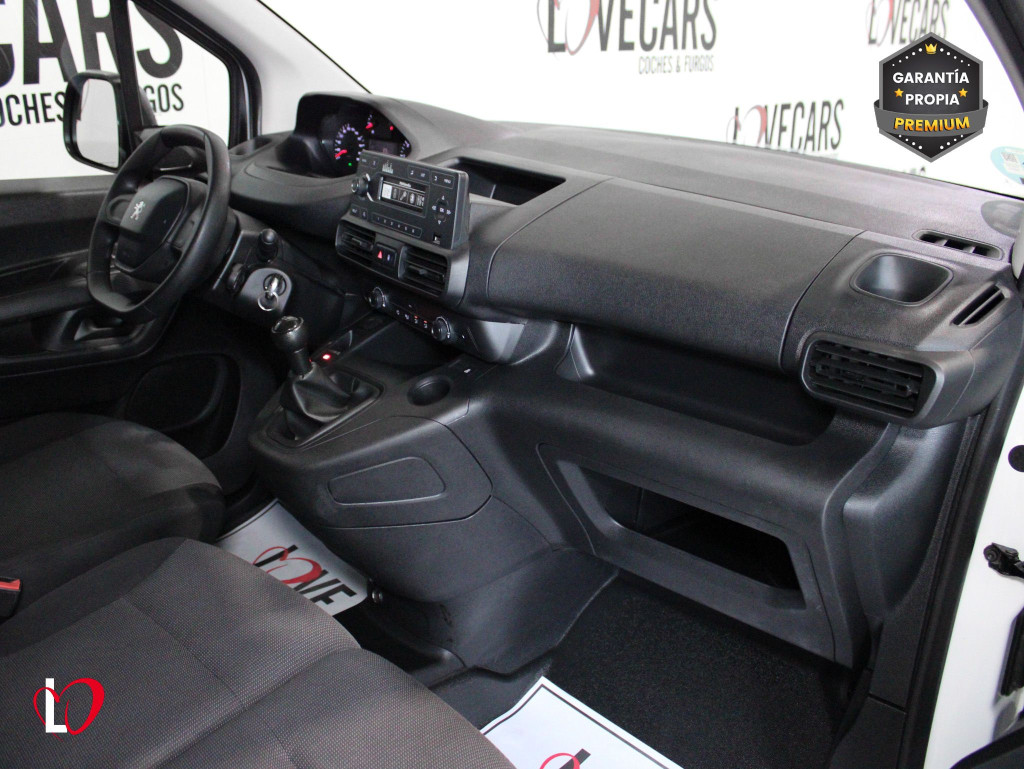 PEUGEOT PARTNER PRO STANDARD 600kg BlueHDi 100 S&S 5 Vel. 3 PLAZAS de segunda mano