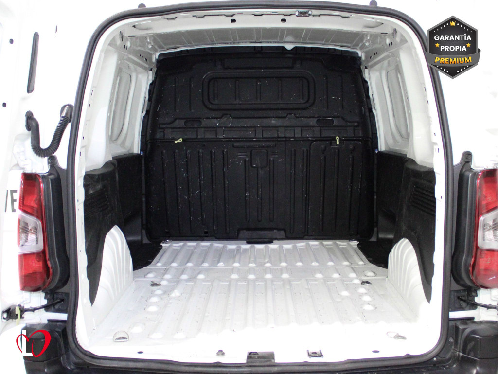 PEUGEOT PARTNER PRO STANDARD 600kg BlueHDi 100 S&S 5 Vel. 3 PLAZAS de segunda mano