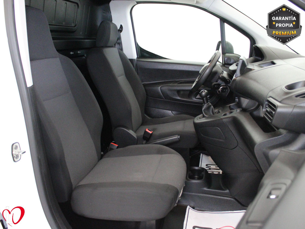 PEUGEOT PARTNER PRO Standard 600kg BlueHDi 100 S&S 5 Vel. MAN de segunda mano
