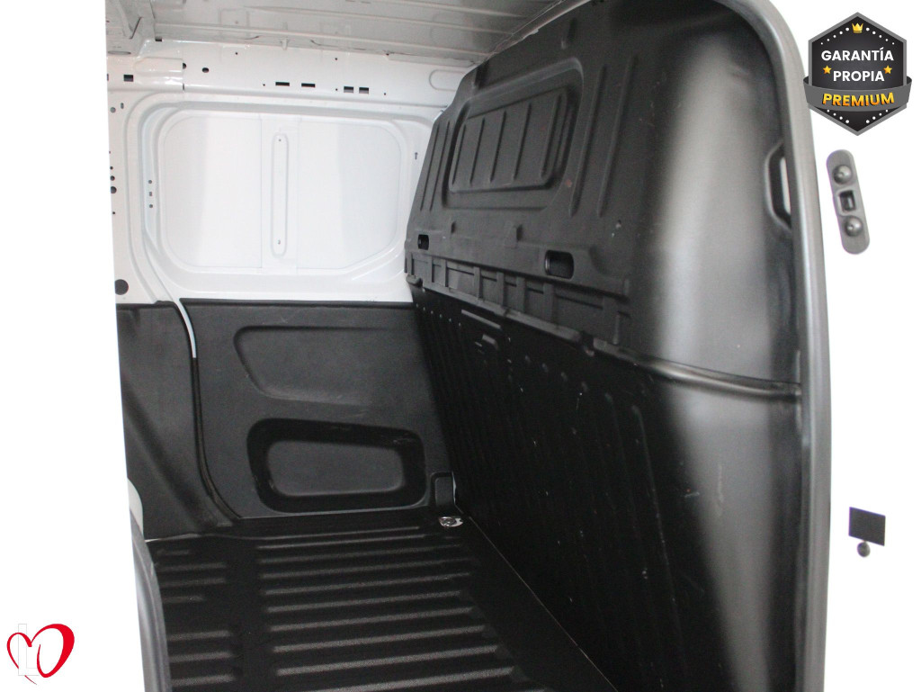 PEUGEOT PARTNER PRO Standard 600kg BlueHDi 100 S&S 5 Vel. MAN de segunda mano