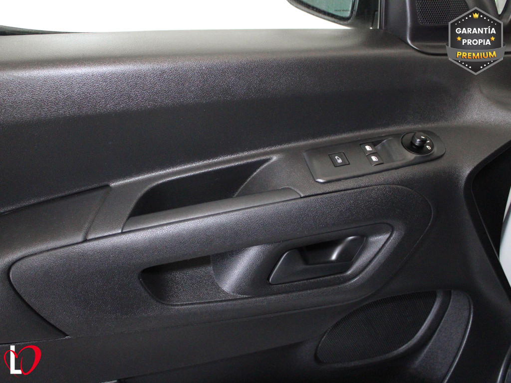 PEUGEOT PARTNER PRO Standard 600kg BlueHDi 100 S&S 5 Vel. MAN de segunda mano