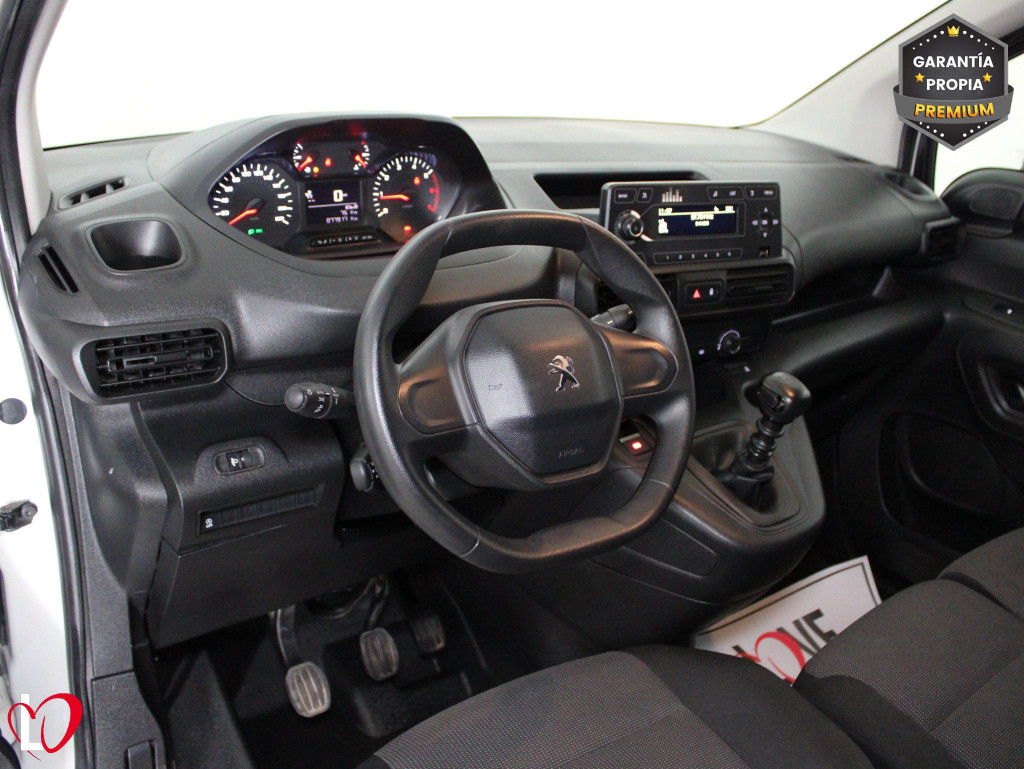 PEUGEOT PARTNER PRO STANDARD 600kg BlueHDi 100 S&S 6 Vel. 3 PLAZAS de segunda mano