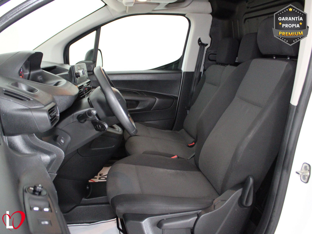 PEUGEOT PARTNER PRO STANDARD 600kg BlueHDi 100 S&S 6 Vel. 3 PLAZAS de segunda mano