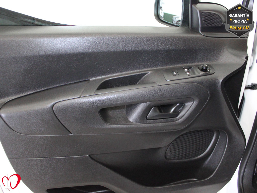 PEUGEOT PARTNER Pro STANDARD BlueHDi 100 S&S 6 Vel de segunda mano