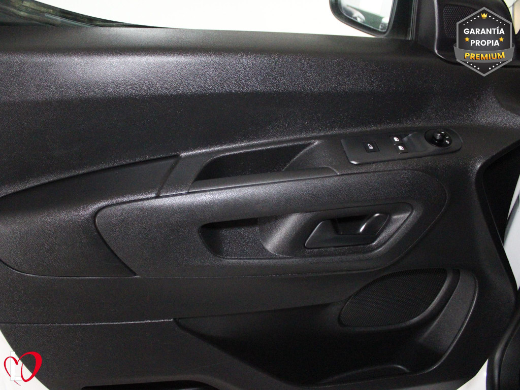 PEUGEOT PARTNER STANDARD 600kg BlueHDi 100 S&S 5 Vel. MAN de segunda mano