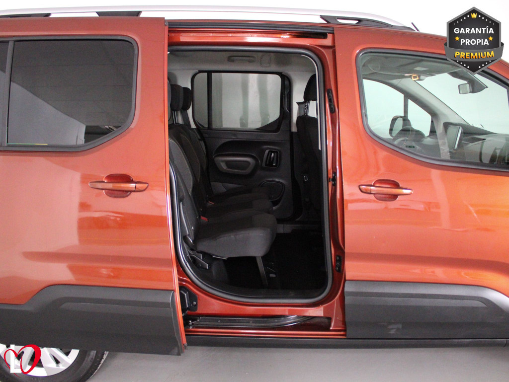 PEUGEOT RIFTER ACTIVE BlueHDi 100 S&S 5 Vel. MAN Long 7 PLAZAS de segunda mano