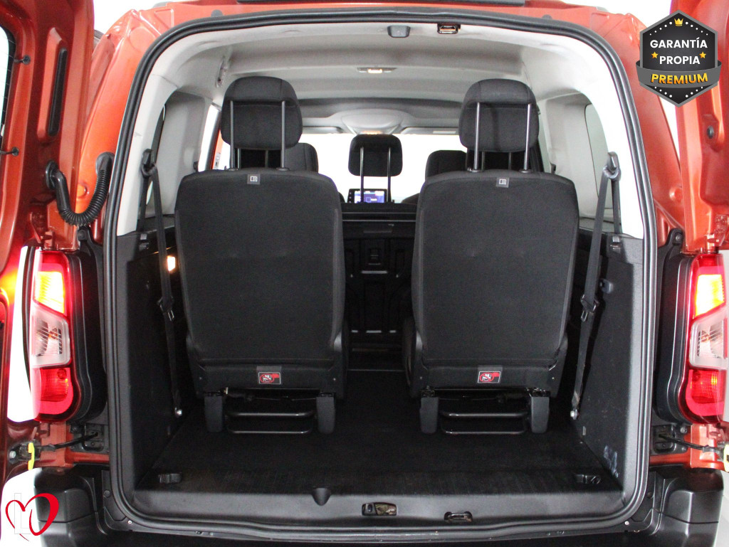 PEUGEOT RIFTER ACTIVE BlueHDi 100 S&S 5 Vel. MAN Long 7 PLAZAS de segunda mano