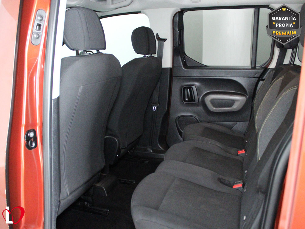 PEUGEOT RIFTER ACTIVE BlueHDi 100 S&S 5 Vel. MAN Long 7 PLAZAS de segunda mano