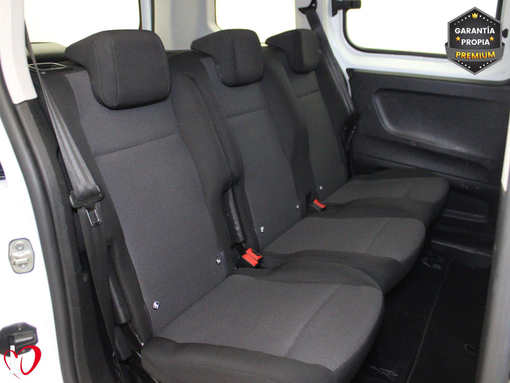 PEUGEOT RIFTER ACTIVE PACK BUSINESS Standard BlueHDi 100 S&S 6 Vel.100 de segunda mano