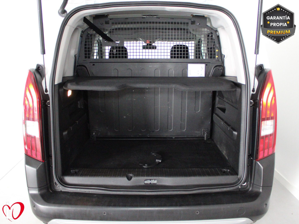 PEUGEOT RIFTER ALLURE BUSINESS BlueHDi 130 S&S 6 VEL de segunda mano