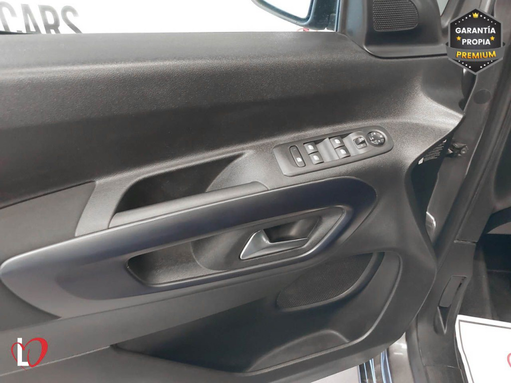 PEUGEOT RIFTER BlueHDI S&S ALLURE 6 VEL 130 de segunda mano