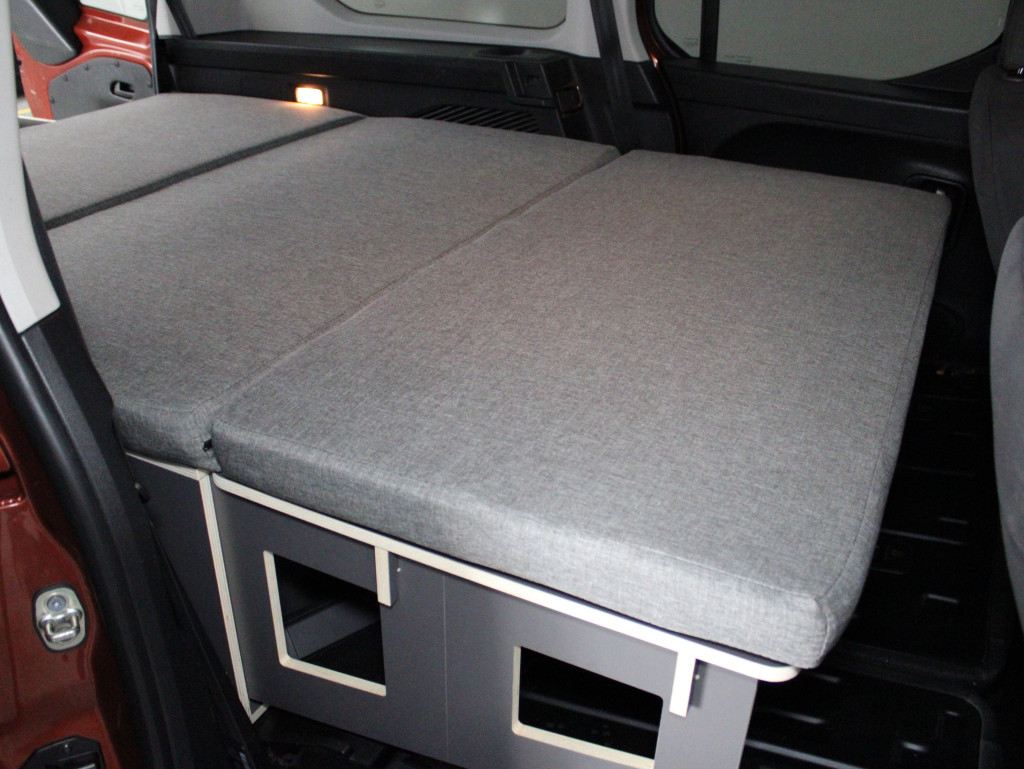 PEUGEOT RIFTER BlueHDi S&S ALLURE Standard 6 VEL 130 de segunda mano