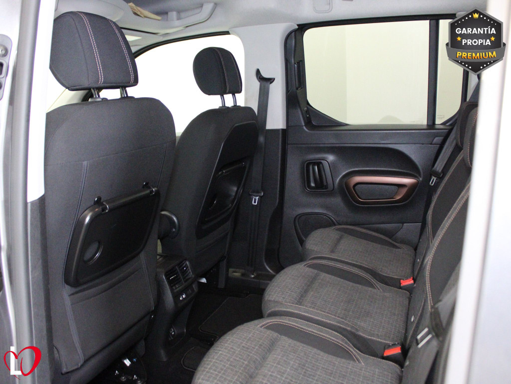 PEUGEOT RIFTER GT BlueHDi 130 S&S 6 Vel. MAN 7 plazas Long de segunda mano