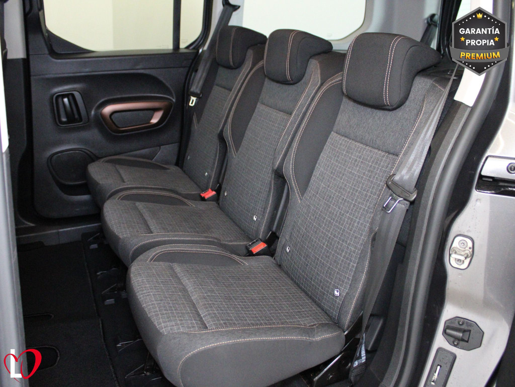 PEUGEOT RIFTER GT BlueHDi 130 S&S 6 Vel. MAN 7 plazas Long de segunda mano