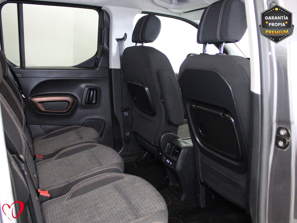 PEUGEOT RIFTER GT BlueHDi 130 S&S 6 Vel. MAN 7 plazas Long de segunda mano