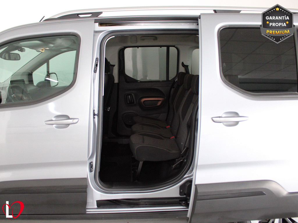 PEUGEOT RIFTER GT Line BlueHDi 130 S&S EAT8 Long 7 PLAZAS de segunda mano