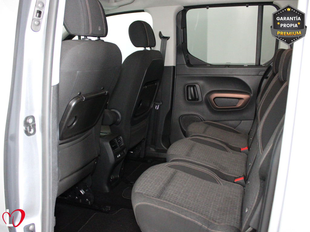 PEUGEOT RIFTER GT Line BlueHDi 130 S&S EAT8 Long 7 PLAZAS de segunda mano