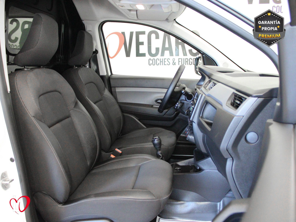 RENAULT EXPRESS 1.5 DCI BLUE ADVANCE FURGÓN 6 VEL 95 de segunda mano