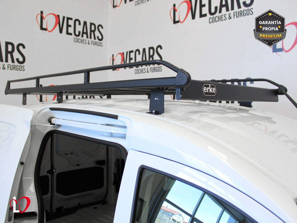 RENAULT EXPRESS 1.5 DCI BLUE ADVANCE FURGÓN 6 VEL 95 de segunda mano