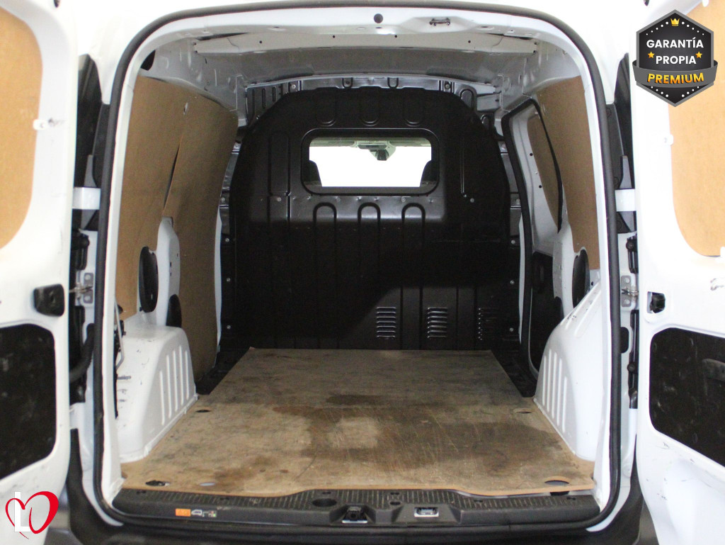 RENAULT EXPRESS 1.5 DCI BLUE ADVANCE FURGÓN 6 VEL 96 de segunda mano