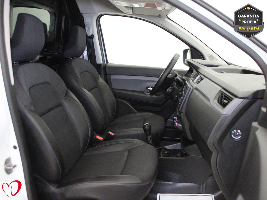 RENAULT EXPRESS 1.5 DCI BLUE ADVANCE FURGÓN 6 VEL 96 de segunda mano