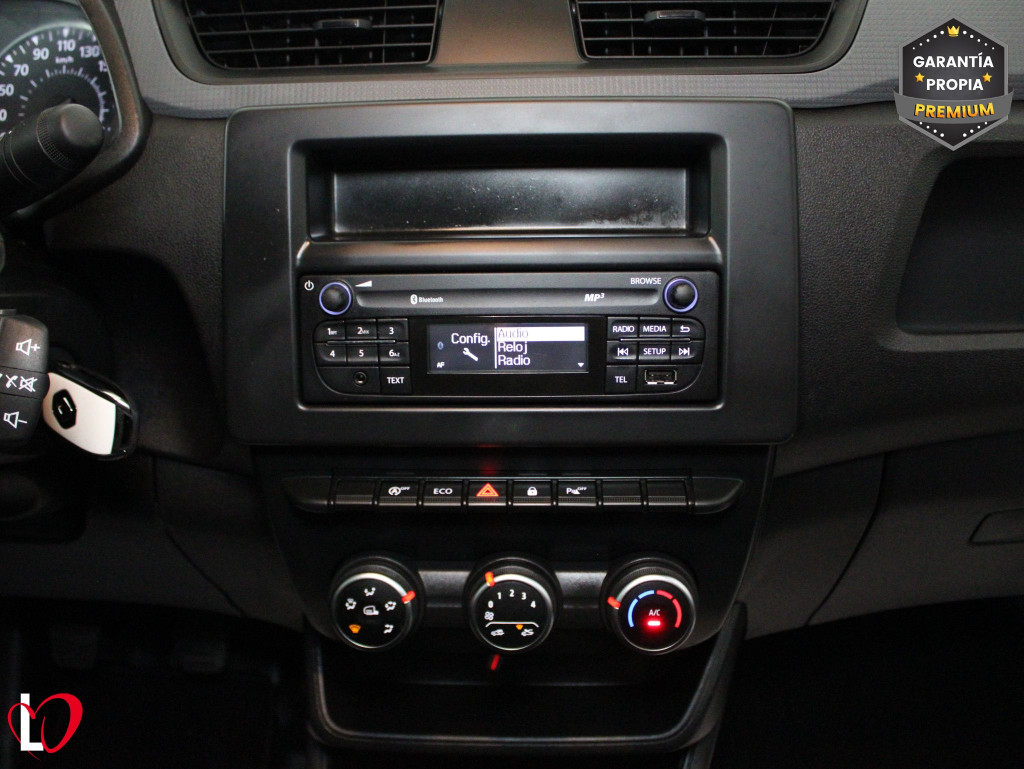 RENAULT EXPRESS 1.5 DCI BLUE FURGÓN 6 VEL 95 de segunda mano