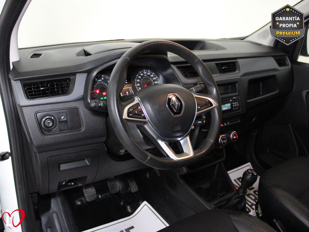 RENAULT EXPRESS 1.5 DCI BLUE FURGÓN 6 VEL 95 de segunda mano