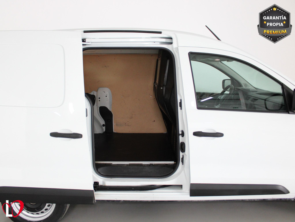 RENAULT EXPRESS 1.5 DCI BLUE FURGÓN 6 VEL 95 de segunda mano