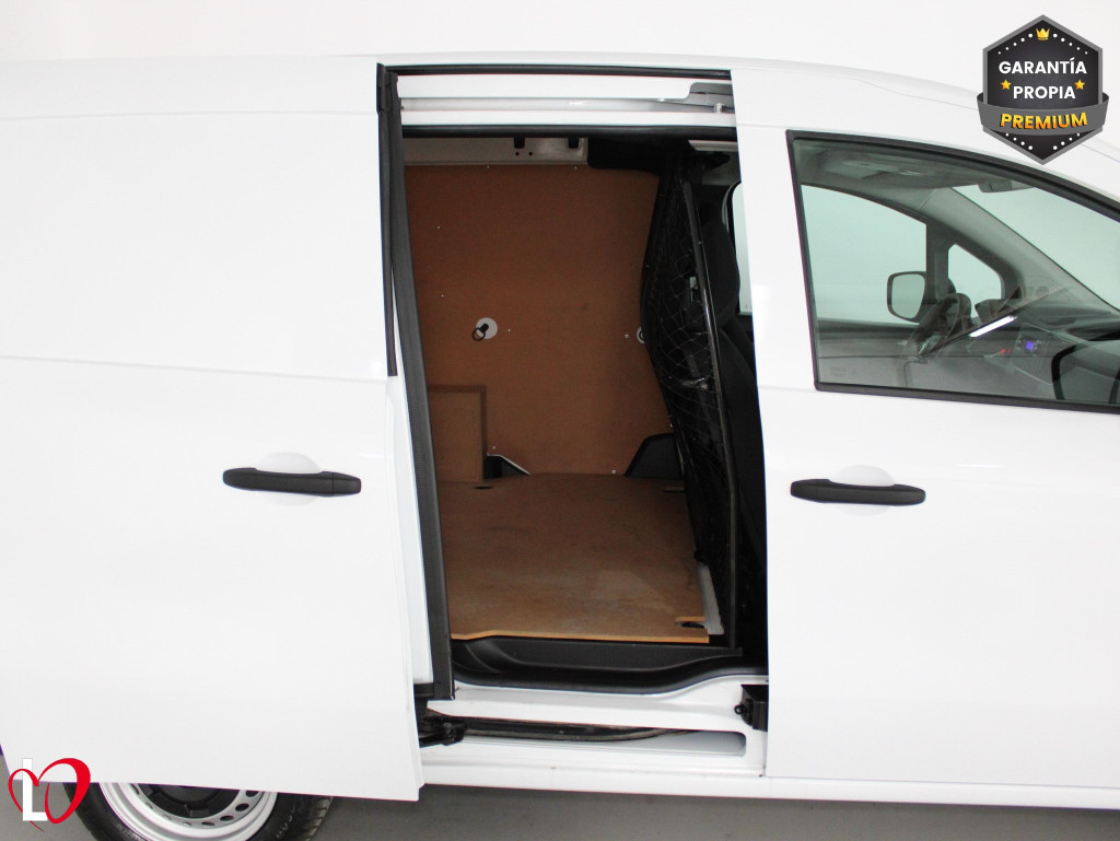 RENAULT EXPRESS 1.5 DCI BLUE FURGÓN CERRADO 6 VEL 95 de segunda mano