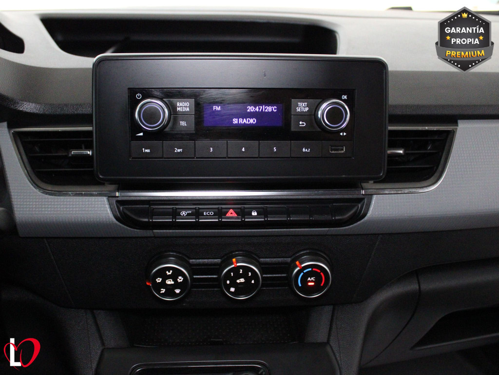 RENAULT EXPRESS 1.5 DCI BLUE FURGÓN CERRADO 6 VEL 95 de segunda mano