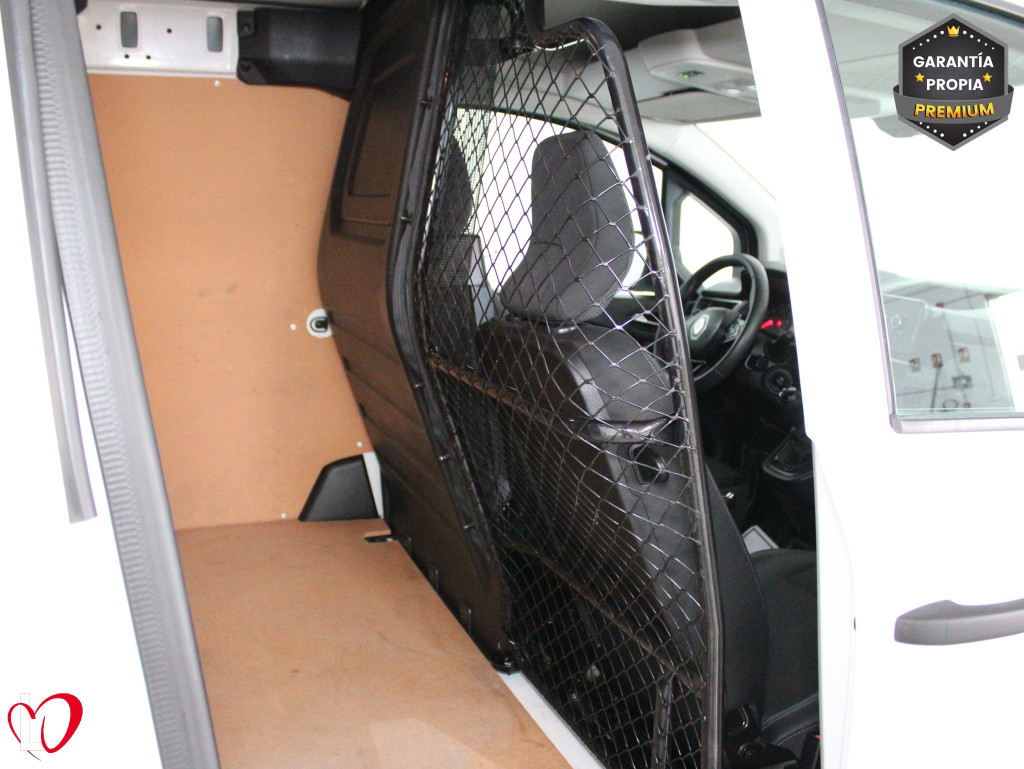 RENAULT EXPRESS 1.5 DCI BLUE FURGÓN CERRADO 6 VEL 95 de segunda mano