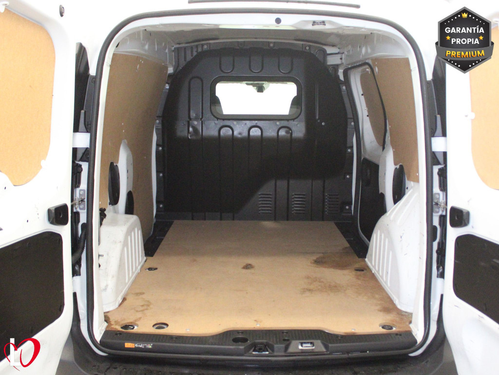 RENAULT EXPRESS 1.5 DCI FURGÓN CONFORT 6 VEL 95 de segunda mano