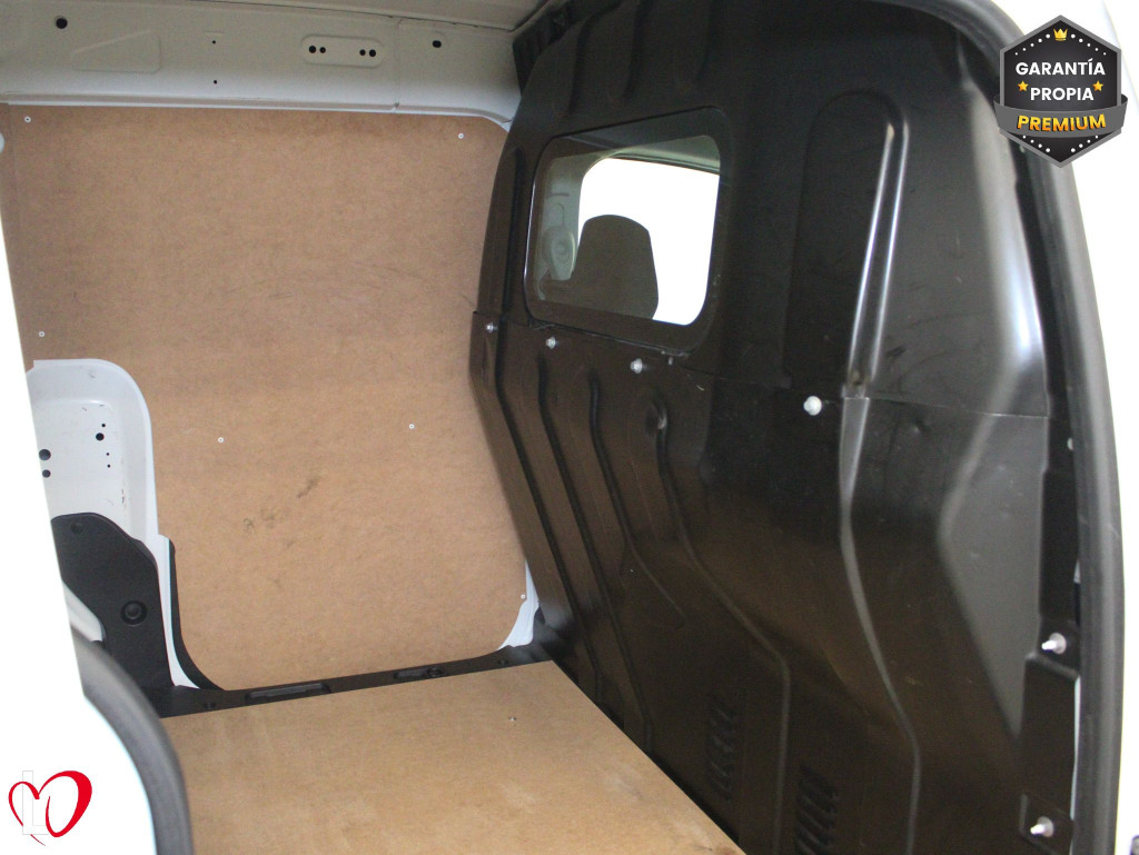 RENAULT EXPRESS 1.5 DCI FURGÓN CONFORT 6 VEL 95 de segunda mano