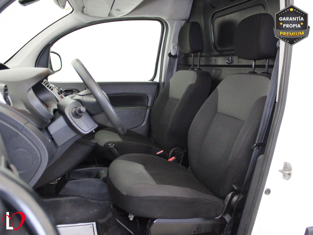 RENAULT KANGOO 1.5 DCI BLUE FURGÓN MAXI 90 de segunda mano