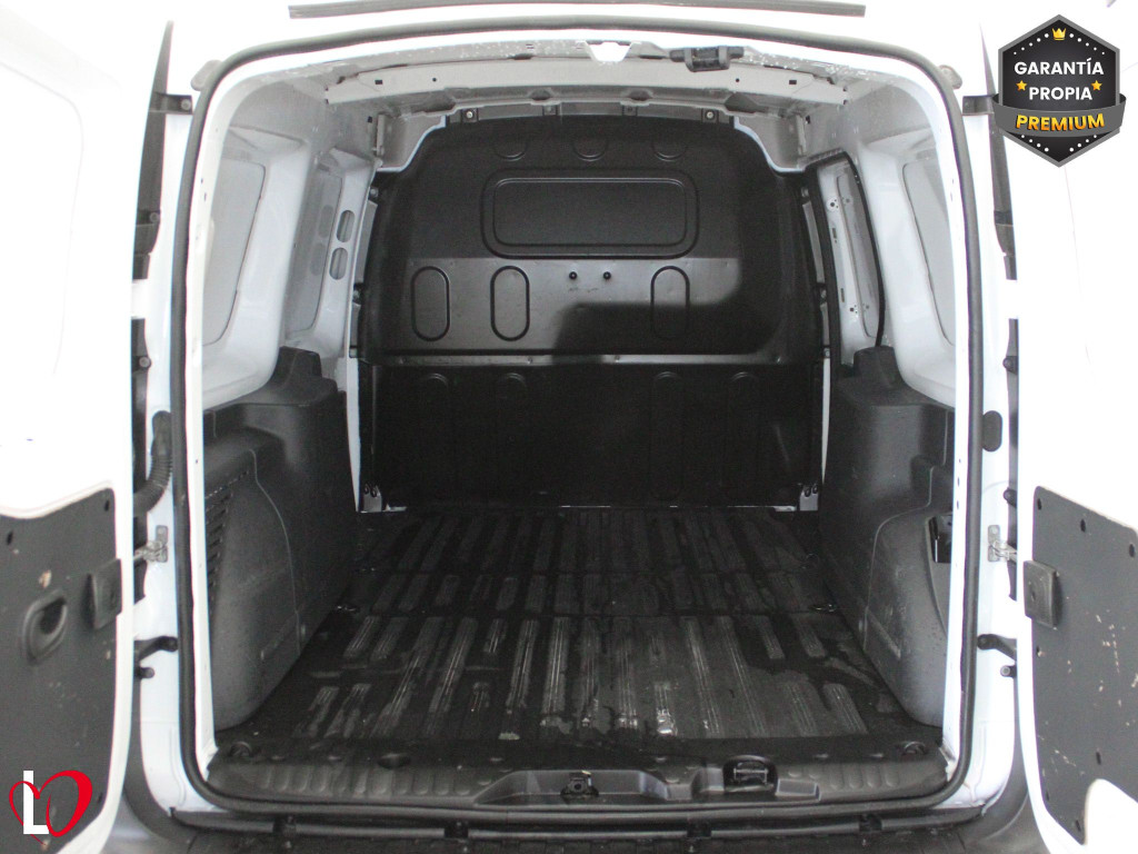 RENAULT KANGOO 1.5 DCI BLUE FURGÓN MAXI 90 de segunda mano