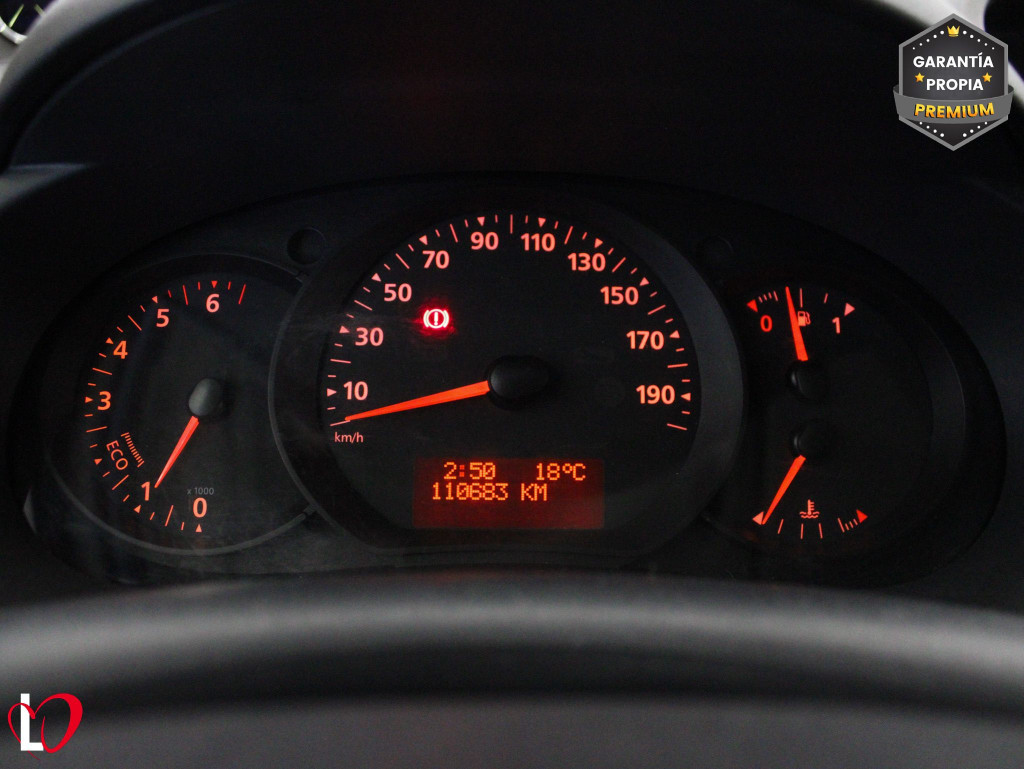 RENAULT KANGOO 1.5 DCI BLUE FURGÓN MAXI 90 de segunda mano