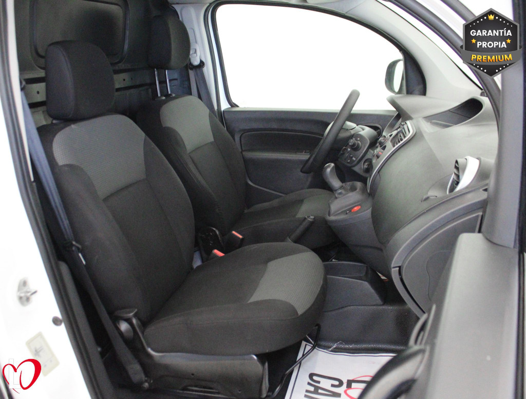 RENAULT KANGOO 1.5 DCI BLUE FURGÓN MAXI 90 de segunda mano