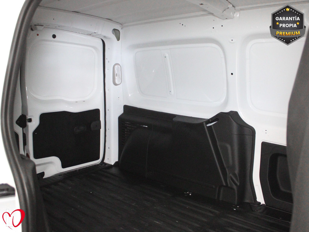 RENAULT KANGOO 1.5 DCI BLUE FURGÓN MAXI 90 de segunda mano