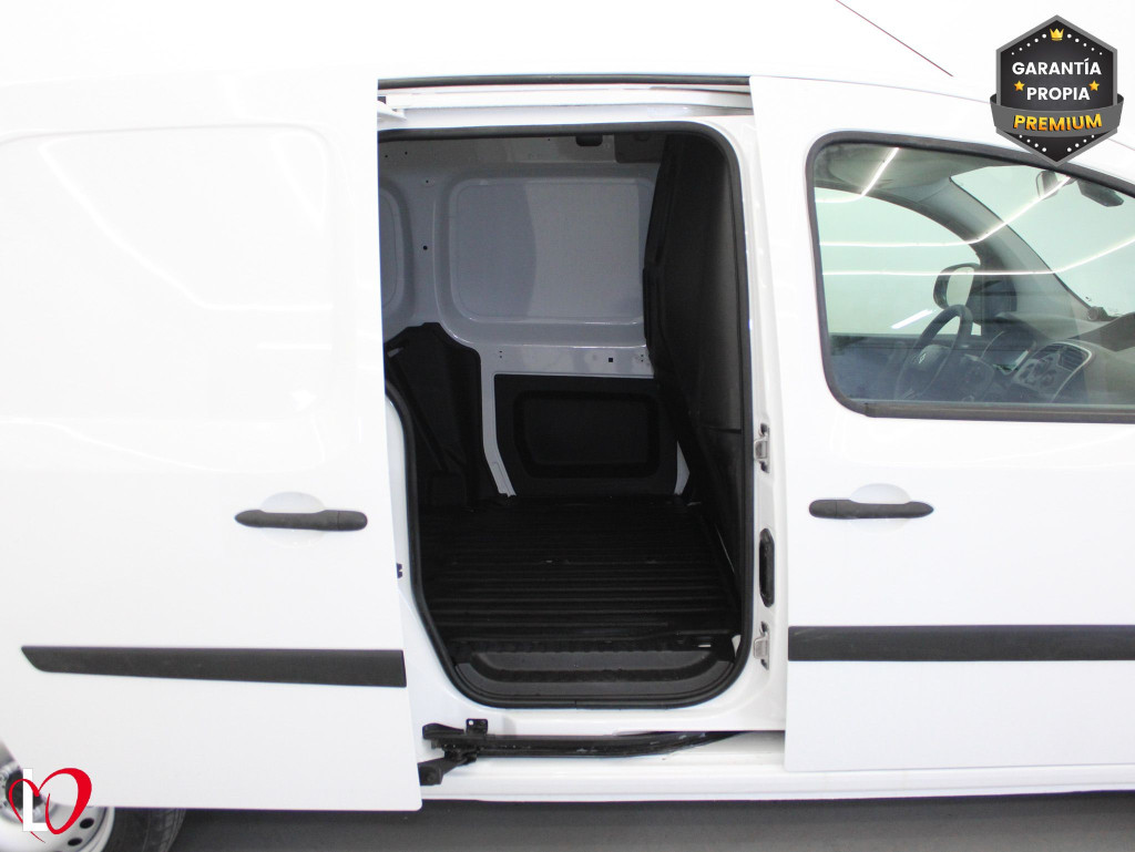 RENAULT KANGOO 1.5 DCI BLUE FURGÓN MAXI 90 de segunda mano