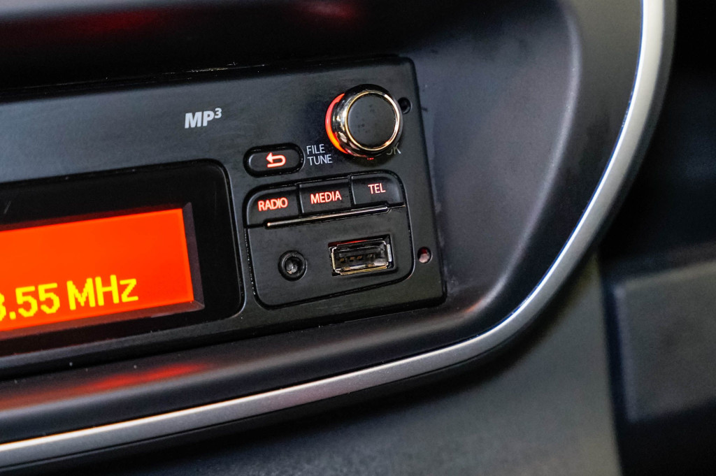 RENAULT KANGOO 1.5 DCI COMBI 5 PLAZAS 75 de segunda mano