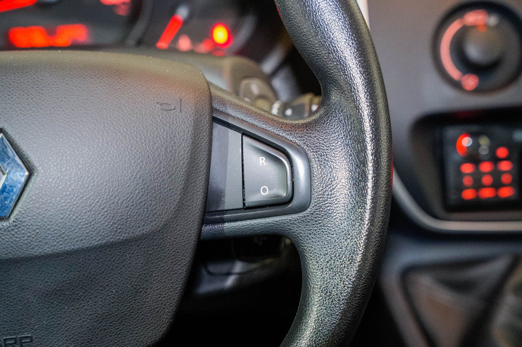 RENAULT KANGOO 1.5 DCI COMBI 5 PLAZAS 75 de segunda mano