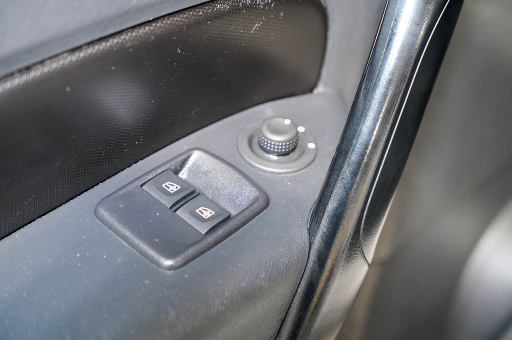 RENAULT KANGOO 1.5 DCI COMBI 5 PLAZAS 75 de segunda mano