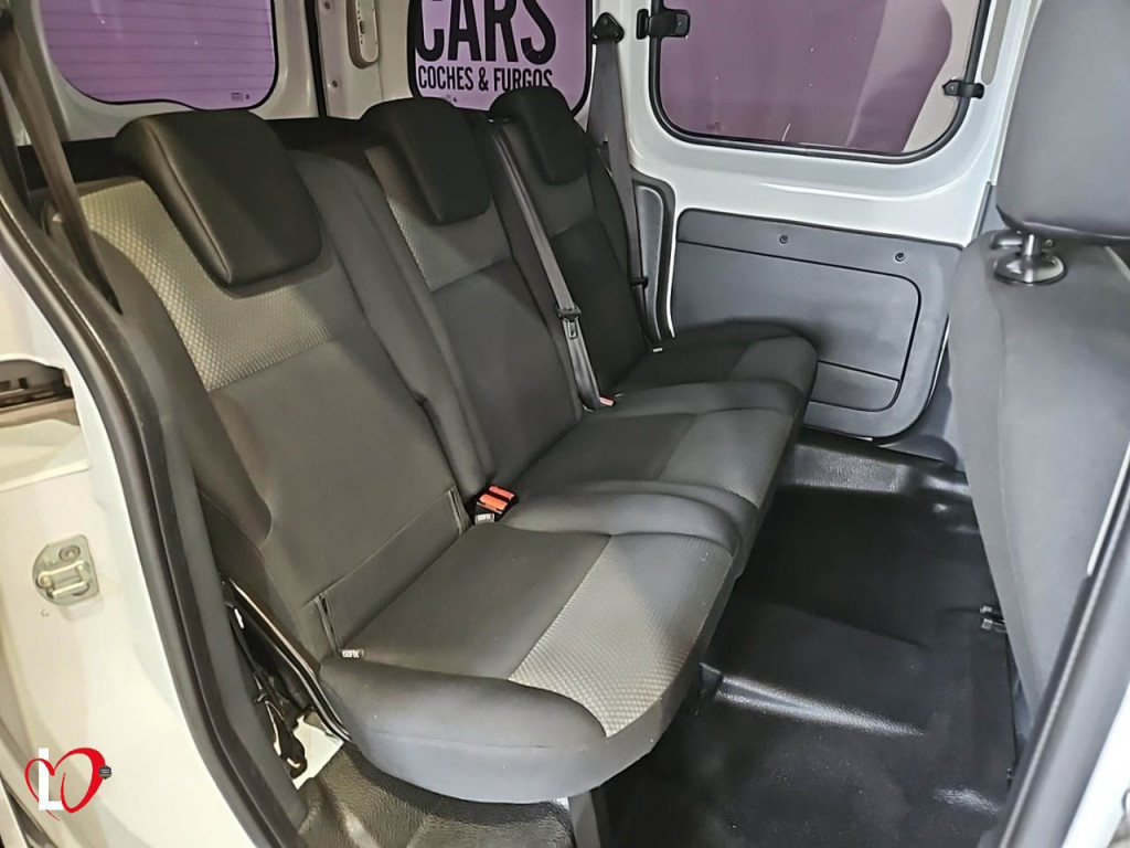 RENAULT KANGOO 1.5 DCI COMBI 5 PLAZAS 90 de segunda mano