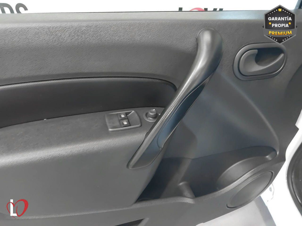 RENAULT KANGOO 1.5 DCI FURGON 3 PLAZAS GPS 95 de segunda mano