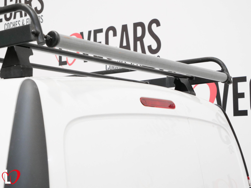 RENAULT KANGOO 1.5 DCI FURGON 3PLAZAS  75 de segunda mano
