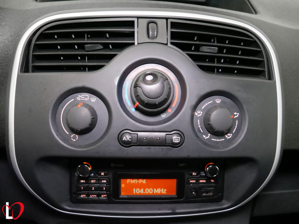 RENAULT KANGOO 1.5 DCI FURGON 3PLAZAS  75 de segunda mano