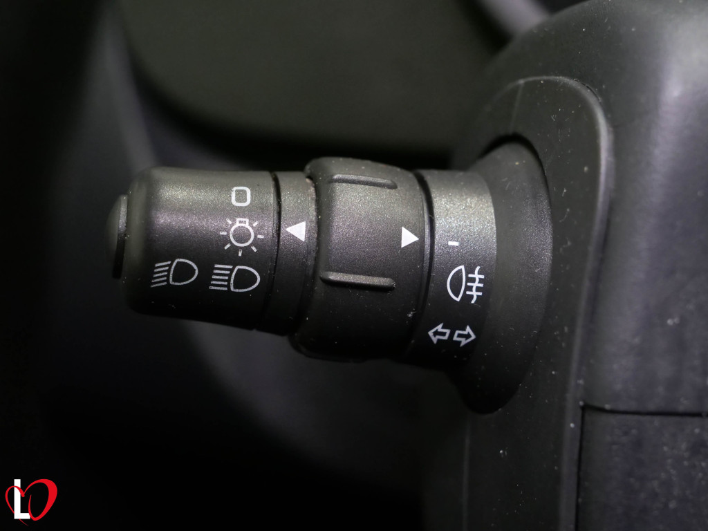 RENAULT KANGOO 1.5 DCI FURGON 3PLAZAS  75 de segunda mano