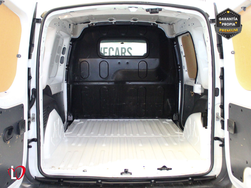RENAULT KANGOO 1.5 DCI FURGÓN CERRADO 6 VEL 95 de segunda mano